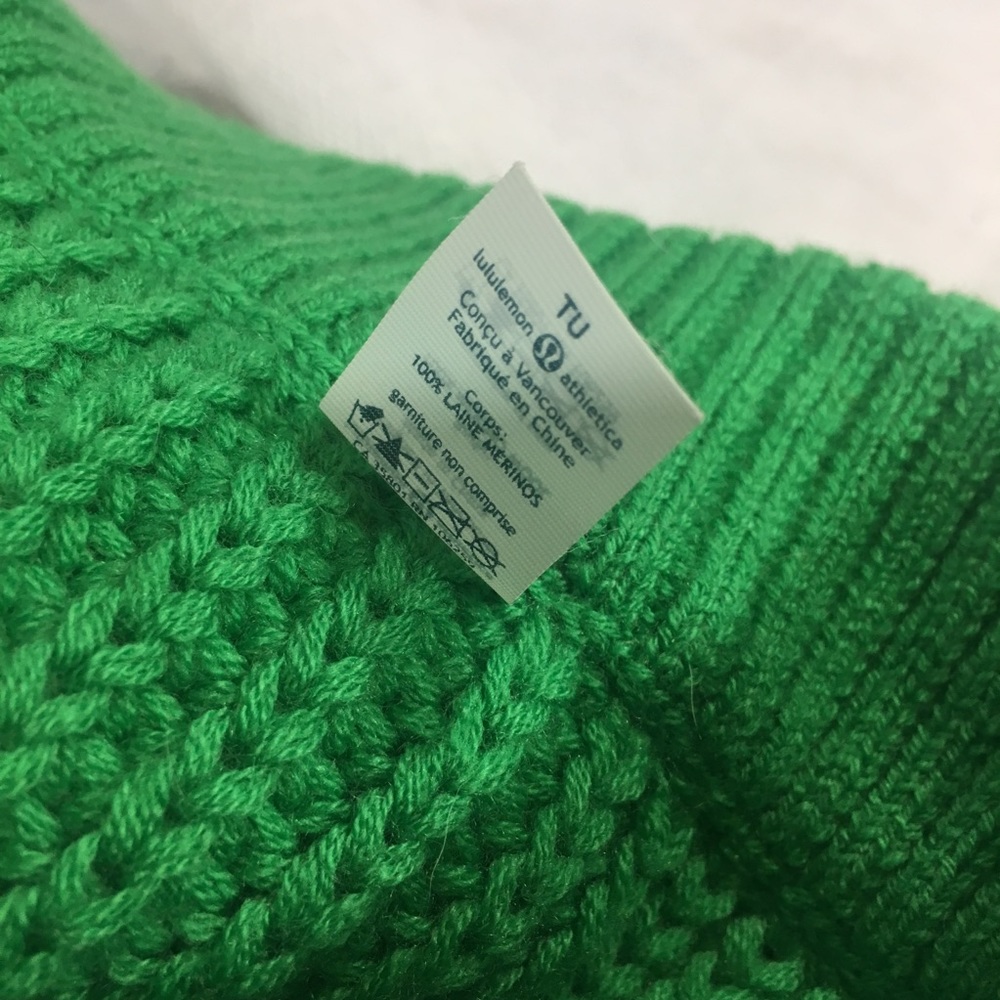 Lululemon Merino Wool Falling Freely Neck Warmer - Picture 6 of 6